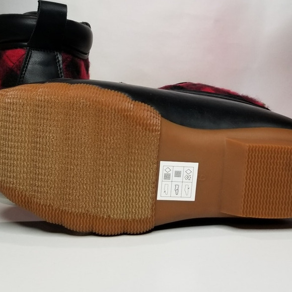 SKECHERS Women's Pond - Good Plaid Duck Boots Size 6 NWT - Picture 7 of 8